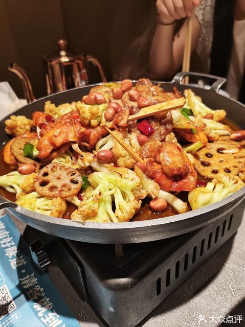 當(dāng)辣味撞上鮮美——探秘邢臺(tái)遇尚湘剁椒魚(yú)頭新興東大街店